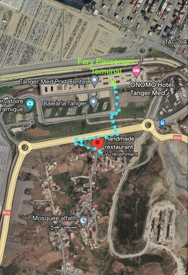 Appartement A Ksar Sghir En Face Du Terminal Passagers De Ferry Port Tanger Med Dış mekan fotoğraf